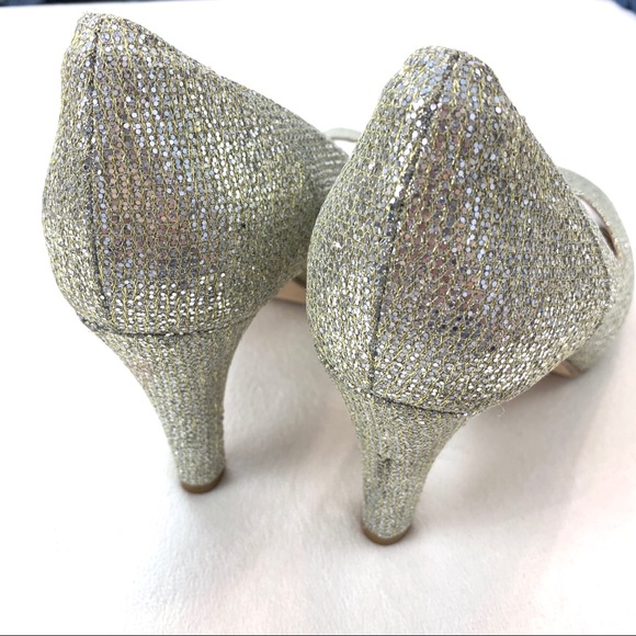 Dana Davis Livigno Peep Toe Pump - Picture 5 of 8